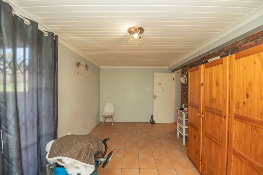 4 Bedroom Property for Sale in Clarendon Marine Eastern Cape